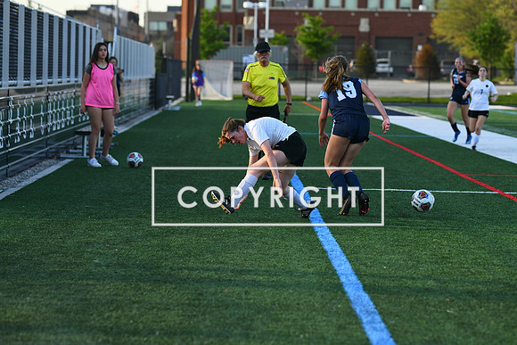 2ADCDF1E-0918-477A-9981-4FB5E9BCBFE2_1_201_a