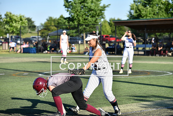 673055EB-0406-44A8-A421-E4685C5549FF_1_201_a