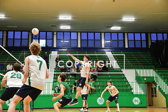 EC660743-B457-4655-9D7F-1E9ABD7ADCC6_1_201_a